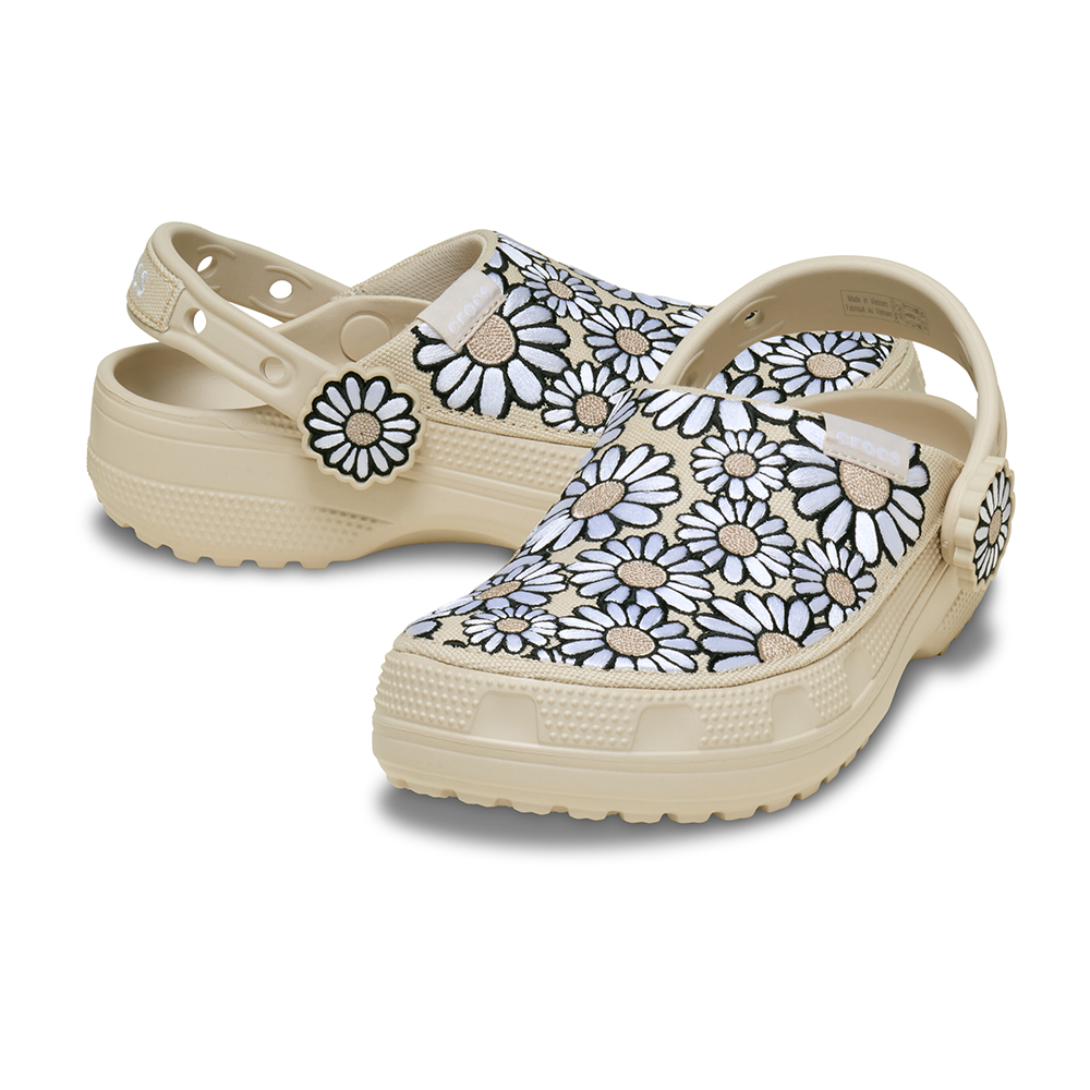 Crafted Daisy Clog