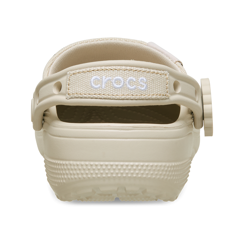 Crafted Daisy Clog
