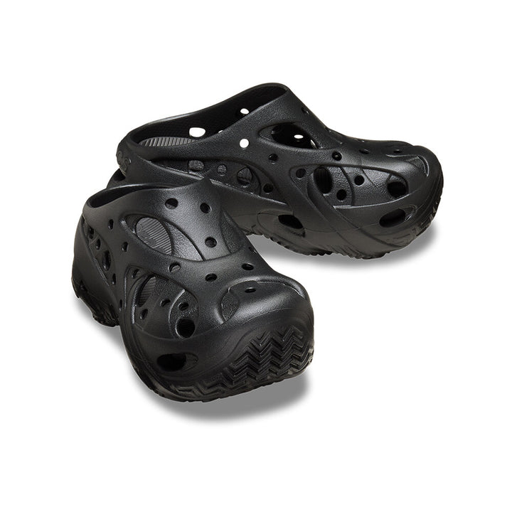 Caged Clog